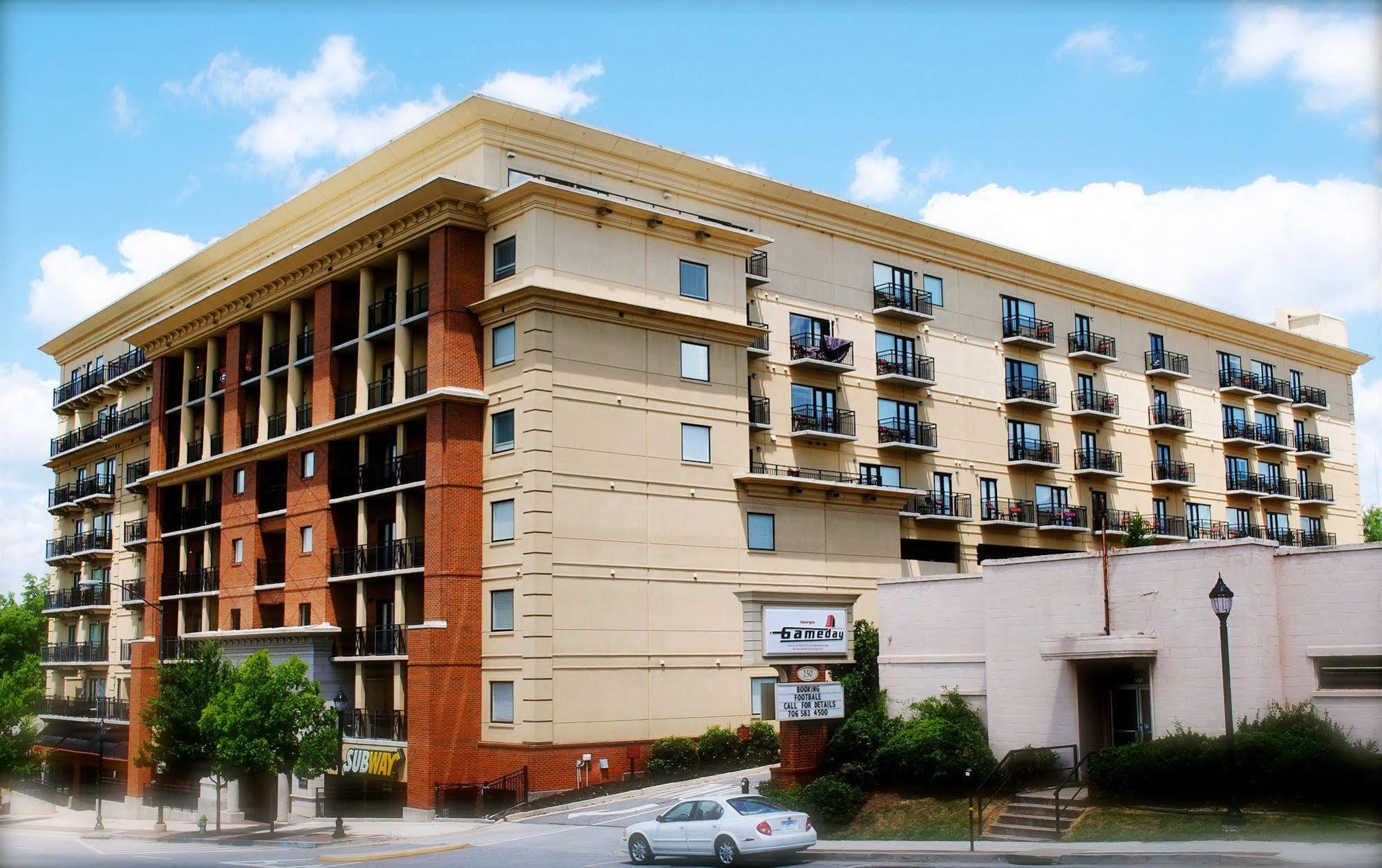 Georgia Gameday Center Hotel Атенс Екстериор снимка