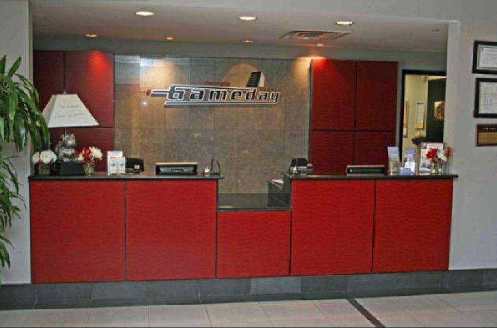 Georgia Gameday Center Hotel Атенс Екстериор снимка